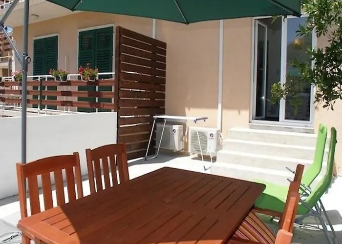 Apartments And Rooms Plaza * Vodice